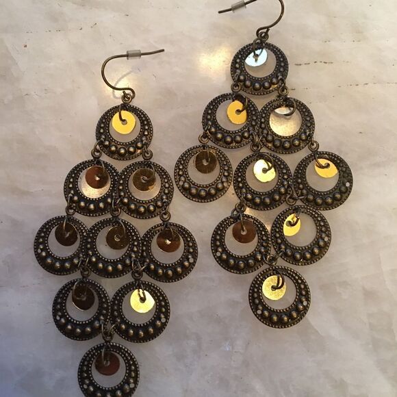 CASCADING EARRINGS!   - Picture 3 of 12